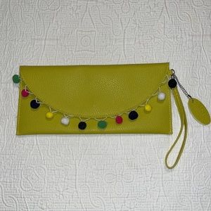 MSC Clutch / Purse!💚